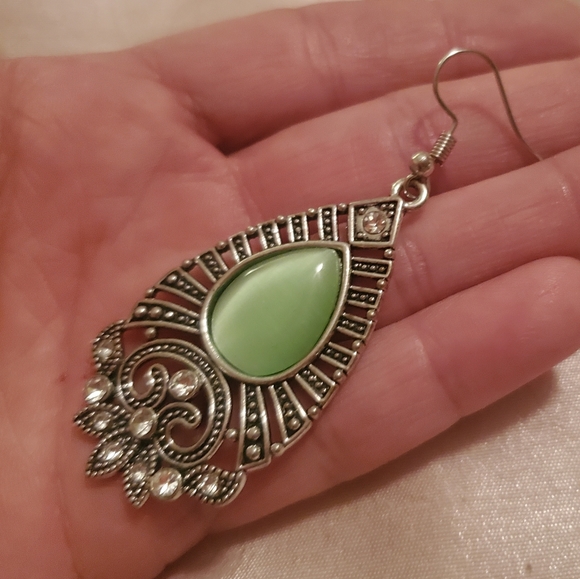 Earrings - Picture 3 of 3